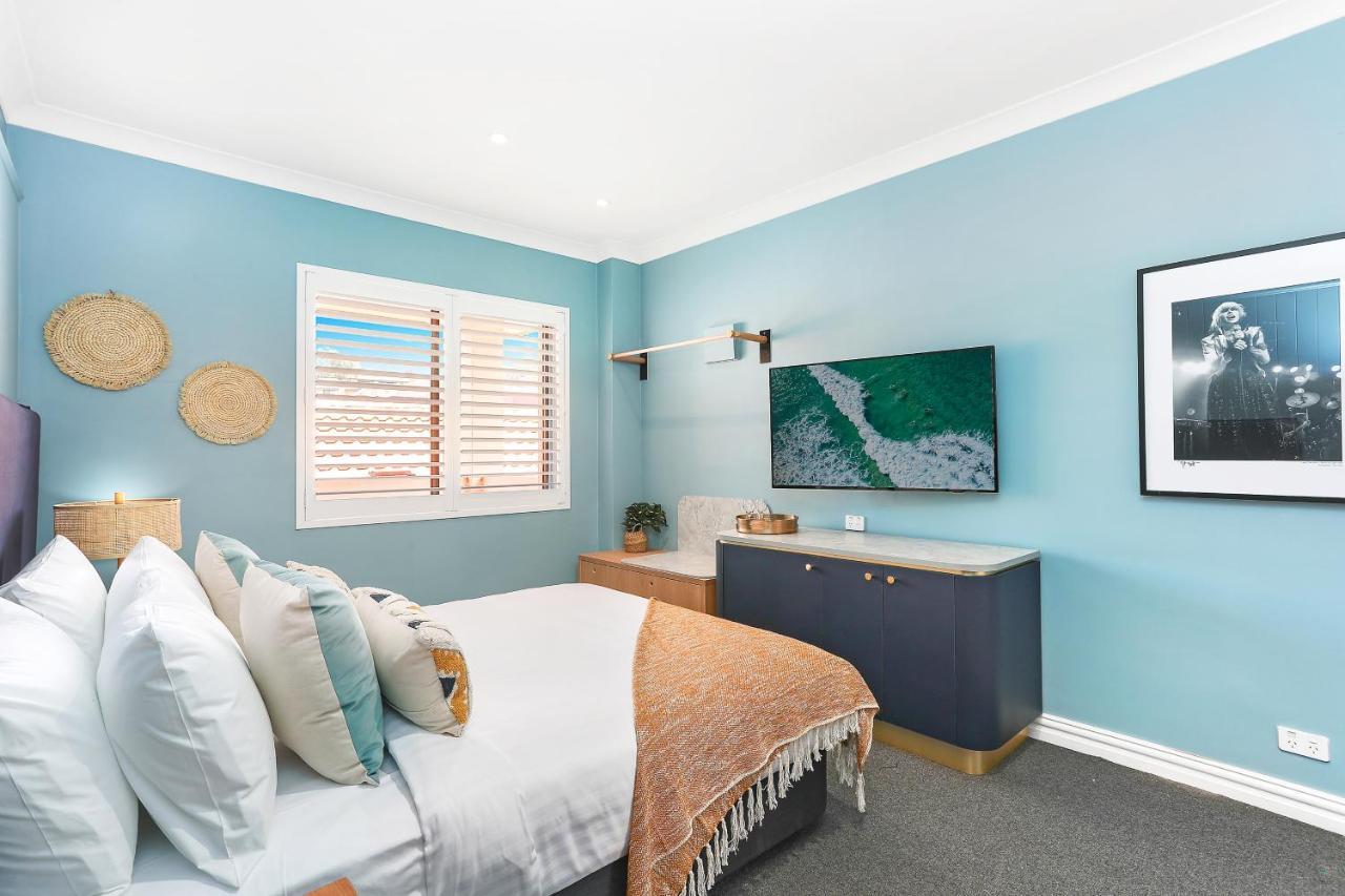 Coogee Bay Hotel Sydney Exterior photo