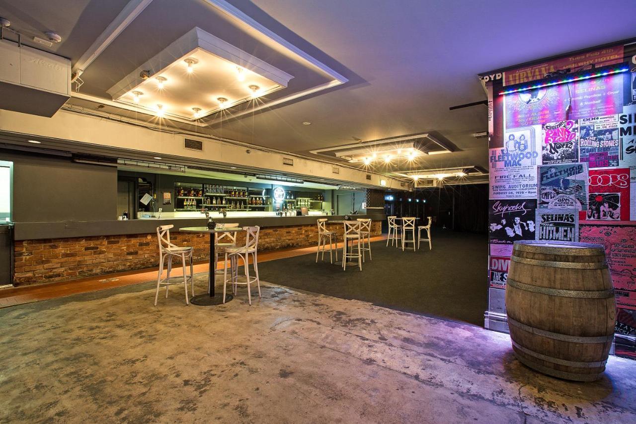 Coogee Bay Hotel Sydney Exterior photo