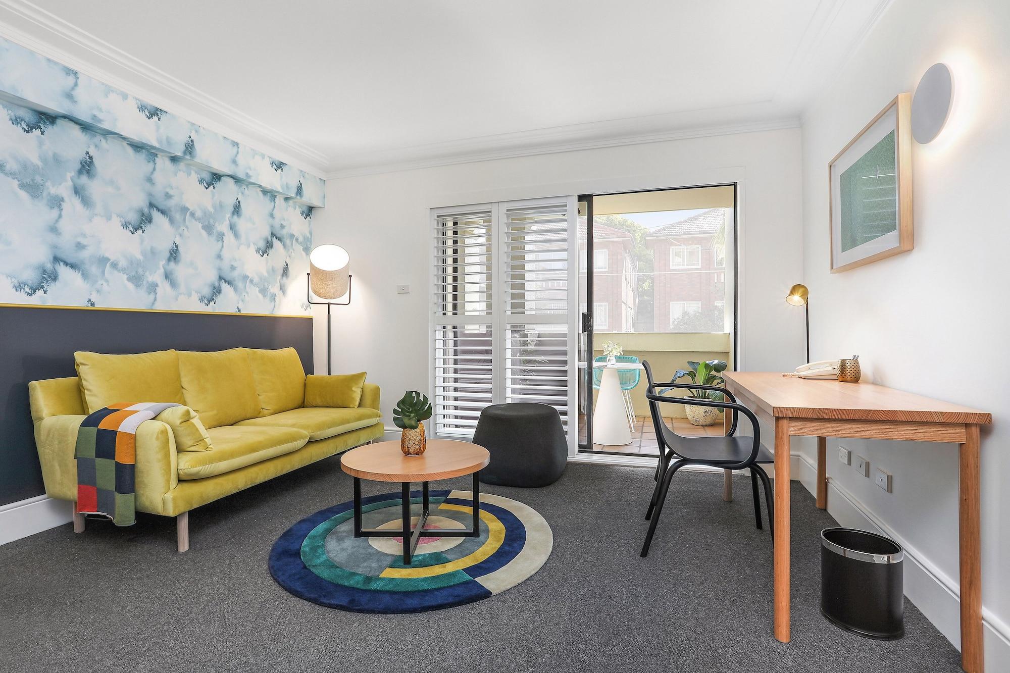 Coogee Bay Hotel Sydney Exterior photo